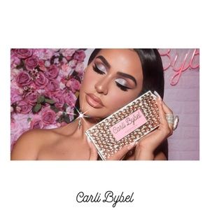 Anastasia Beverly Hills Carli Bybel eyeshadow palette NIB
